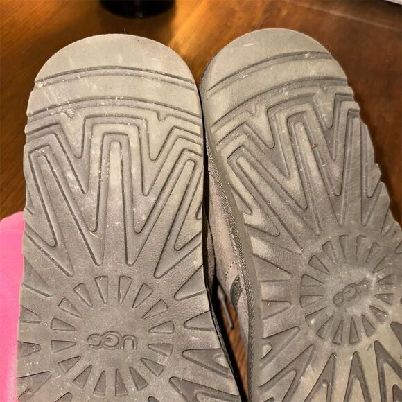 UGG Neumel II Men's Suede Chukka Boots Size 8 - Picture 3 of 9